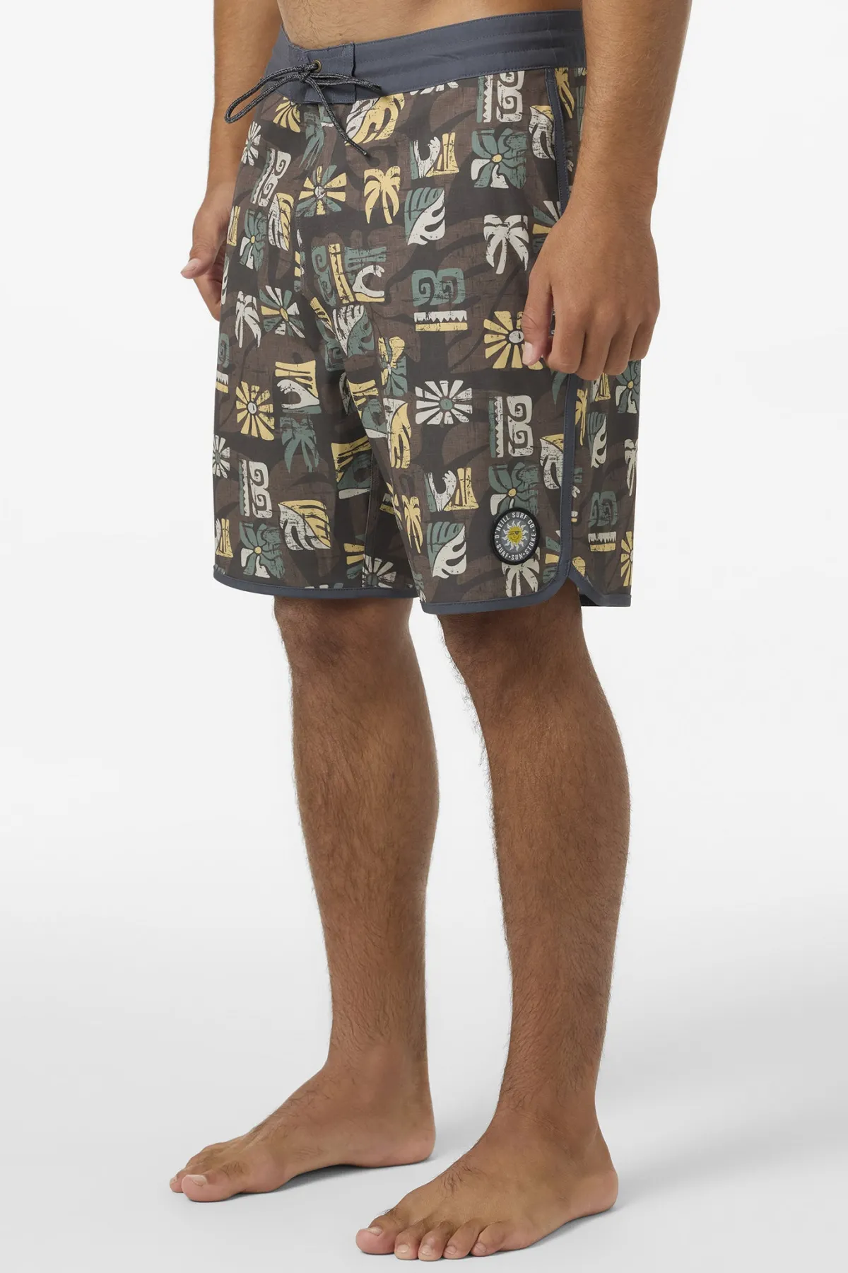 Mid Length^O'Neill Cruzer Scallop 18" Boardshorts - | turkish coffee
