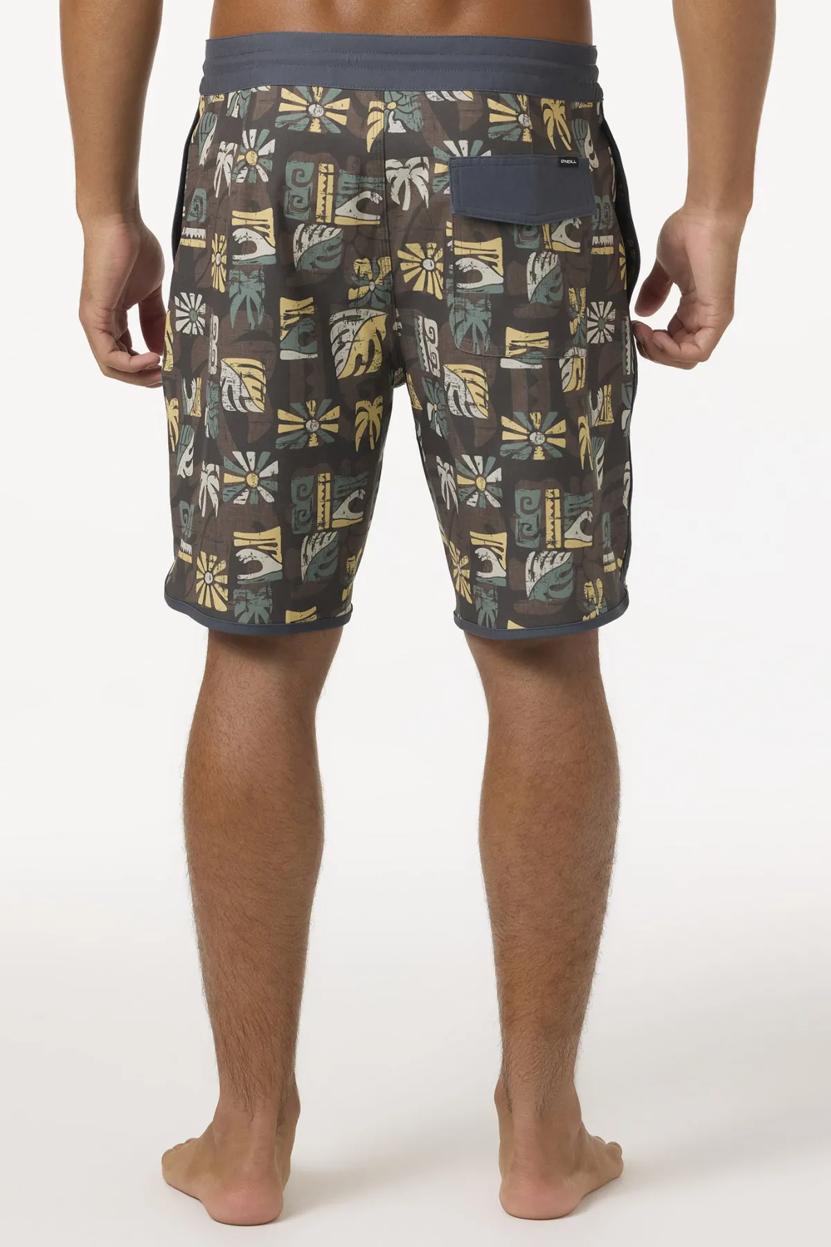 Mid Length^O'Neill Cruzer Scallop 18" Boardshorts - | turkish coffee