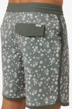 New Arrivals^O'Neill Cruzer Scallop 18