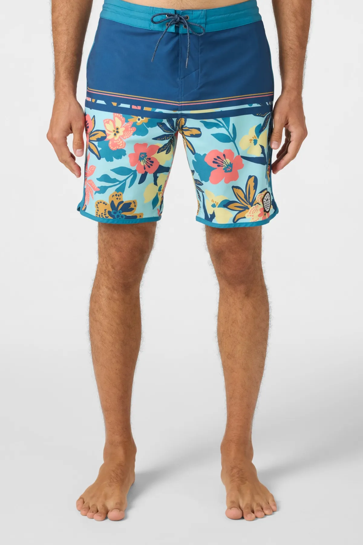 Short Length^O'Neill Cruzer Scallop 18" Boardshorts - | indigo