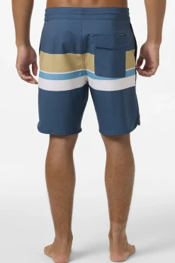 Mid Length^O'Neill Cruzer Stripe Scallop 18