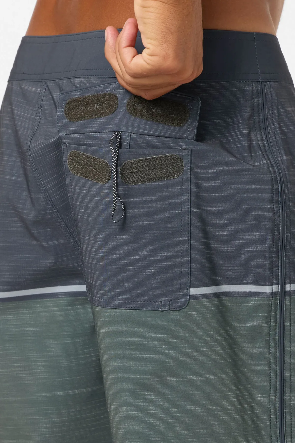 Performance^O'Neill Hyperfreak Mysto Block Scallop 19" Boardshorts dark olive