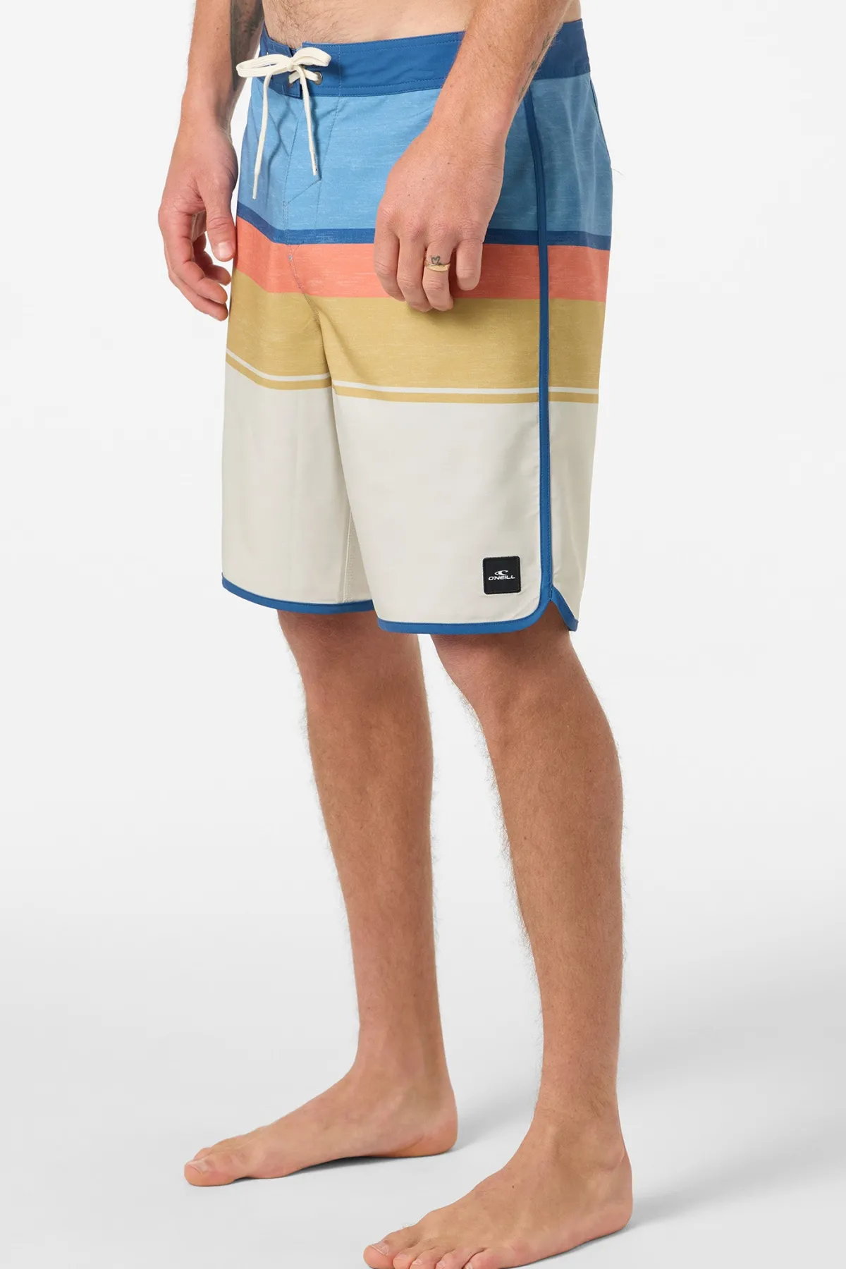 New Arrivals^O'Neill Lennox Scallop 19" Boardshorts lt khaki