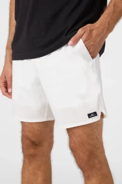 Shorts^O'Neill Perform Light Lined Elastic Waist 17