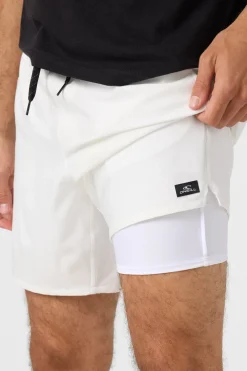 Shorts^O'Neill Perform Light Lined Elastic Waist 17