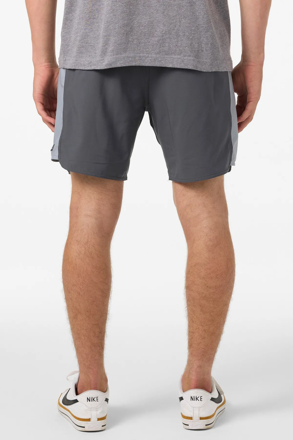 Shorts^O'Neill Perform Light Tech Panel Lined Elastic Waist 17" Hybrid Shorts - | graphite