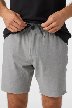Shorts^O'Neill Reserve Light Check Scallop Elastic Waist 18
