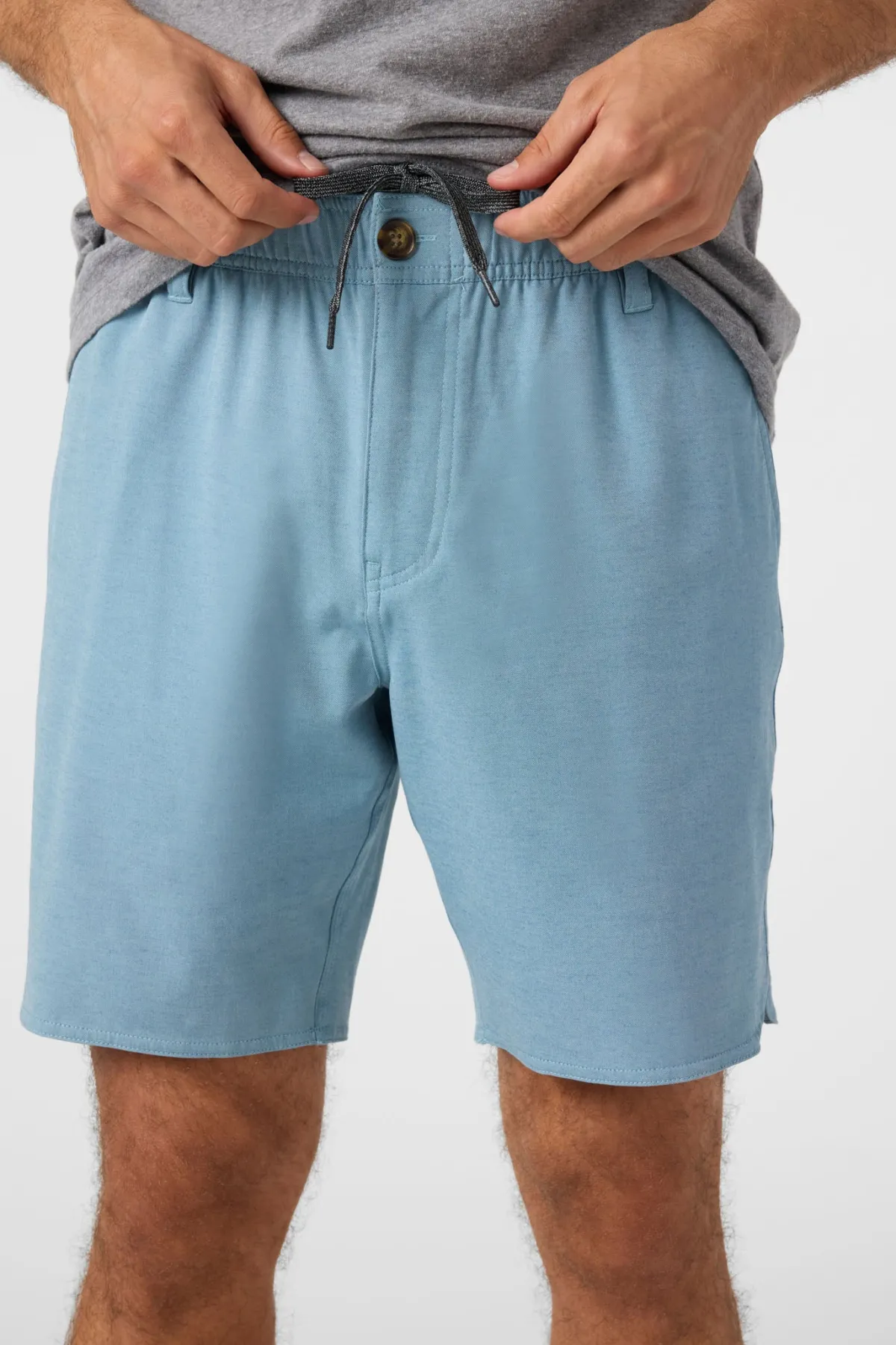 Shorts^O'Neill Reserve Light Check Scallop Elastic Waist 18" Hybrid Shorts - | indigo