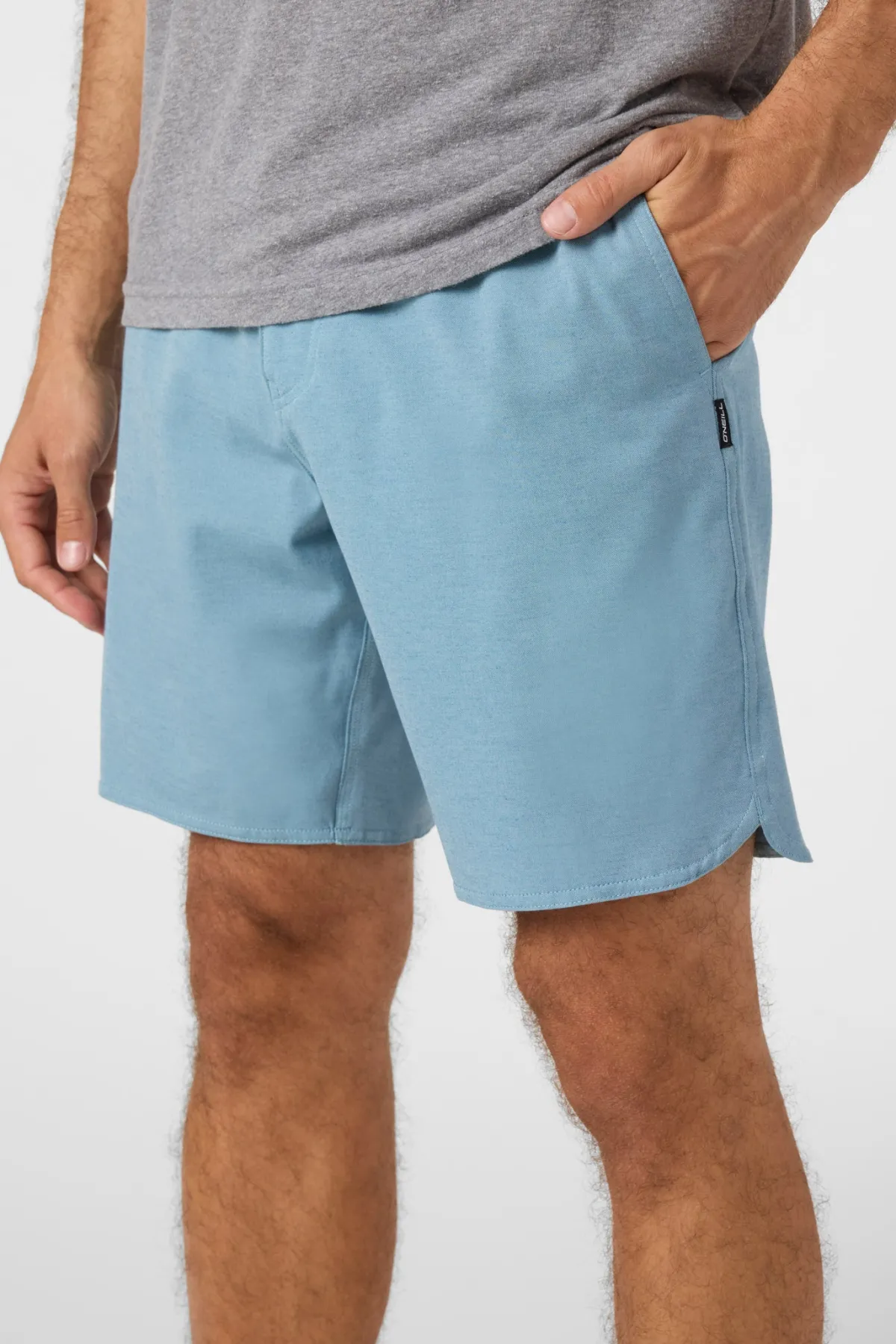 Shorts^O'Neill Reserve Light Check Scallop Elastic Waist 18" Hybrid Shorts - | indigo