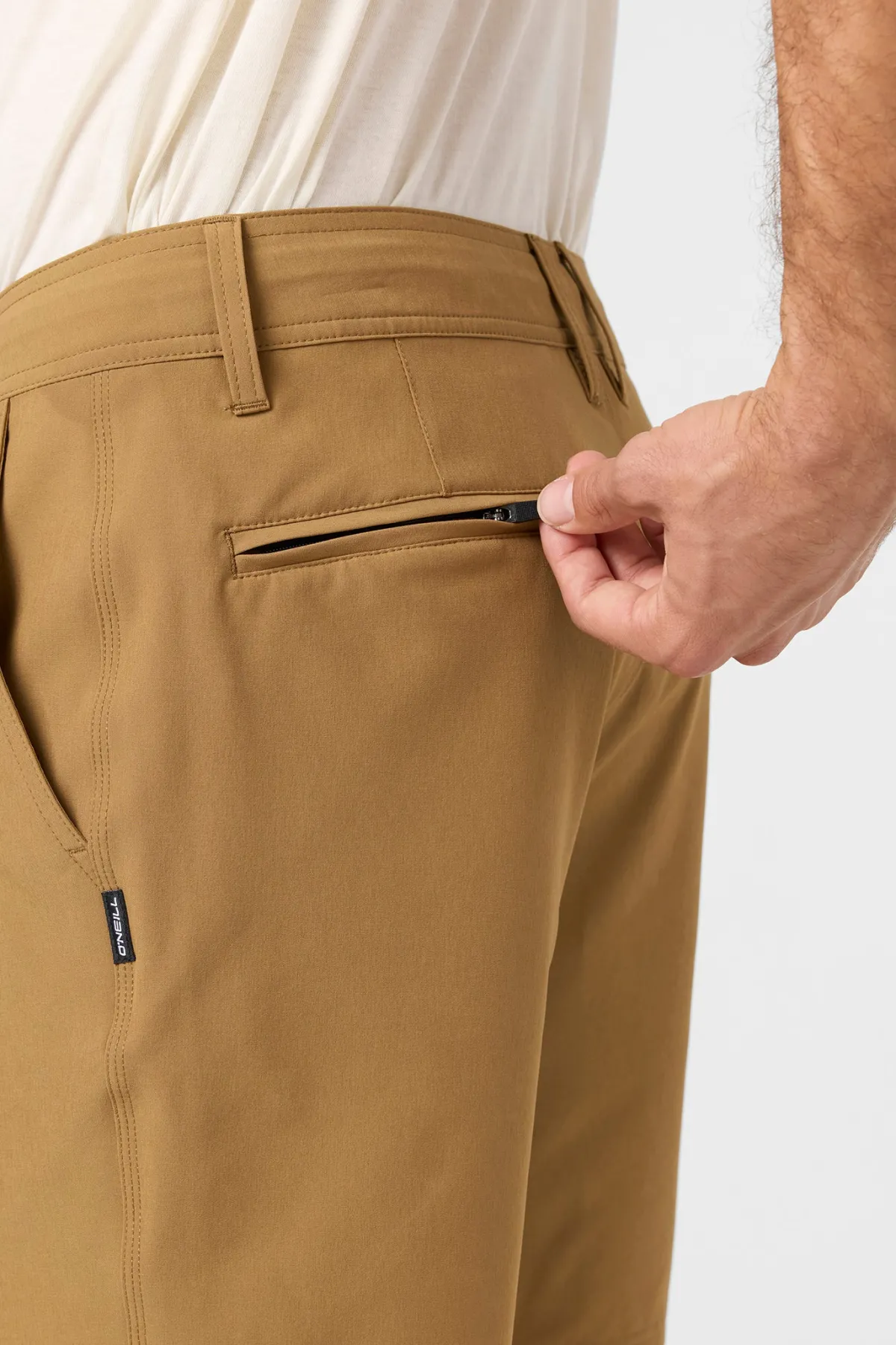 Shorts^O'Neill Reserve Solid 17" Hybrid Shorts - | dark khaki