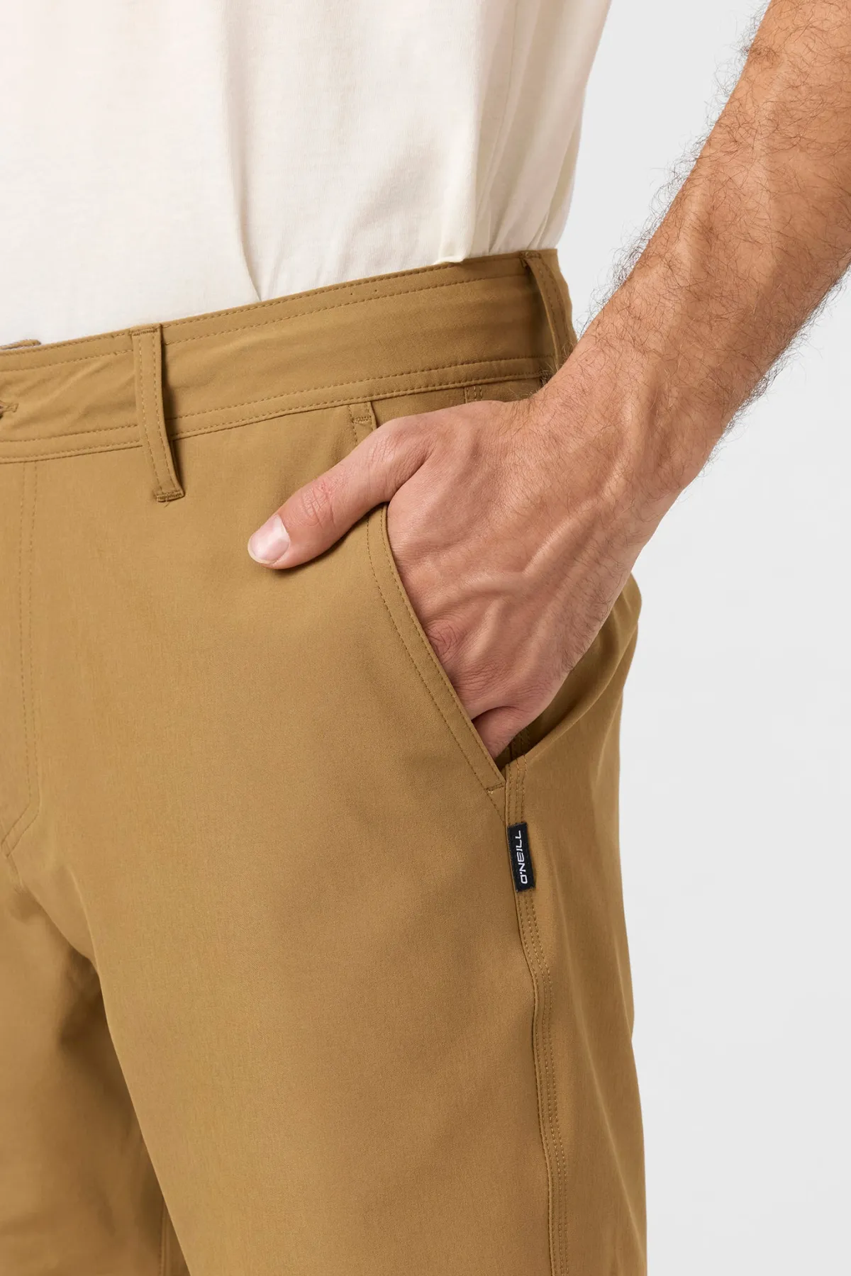 Shorts^O'Neill Reserve Solid 17" Hybrid Shorts - | dark khaki