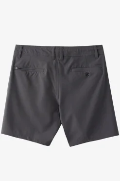 Shorts^O'Neill Reserve Solid 17