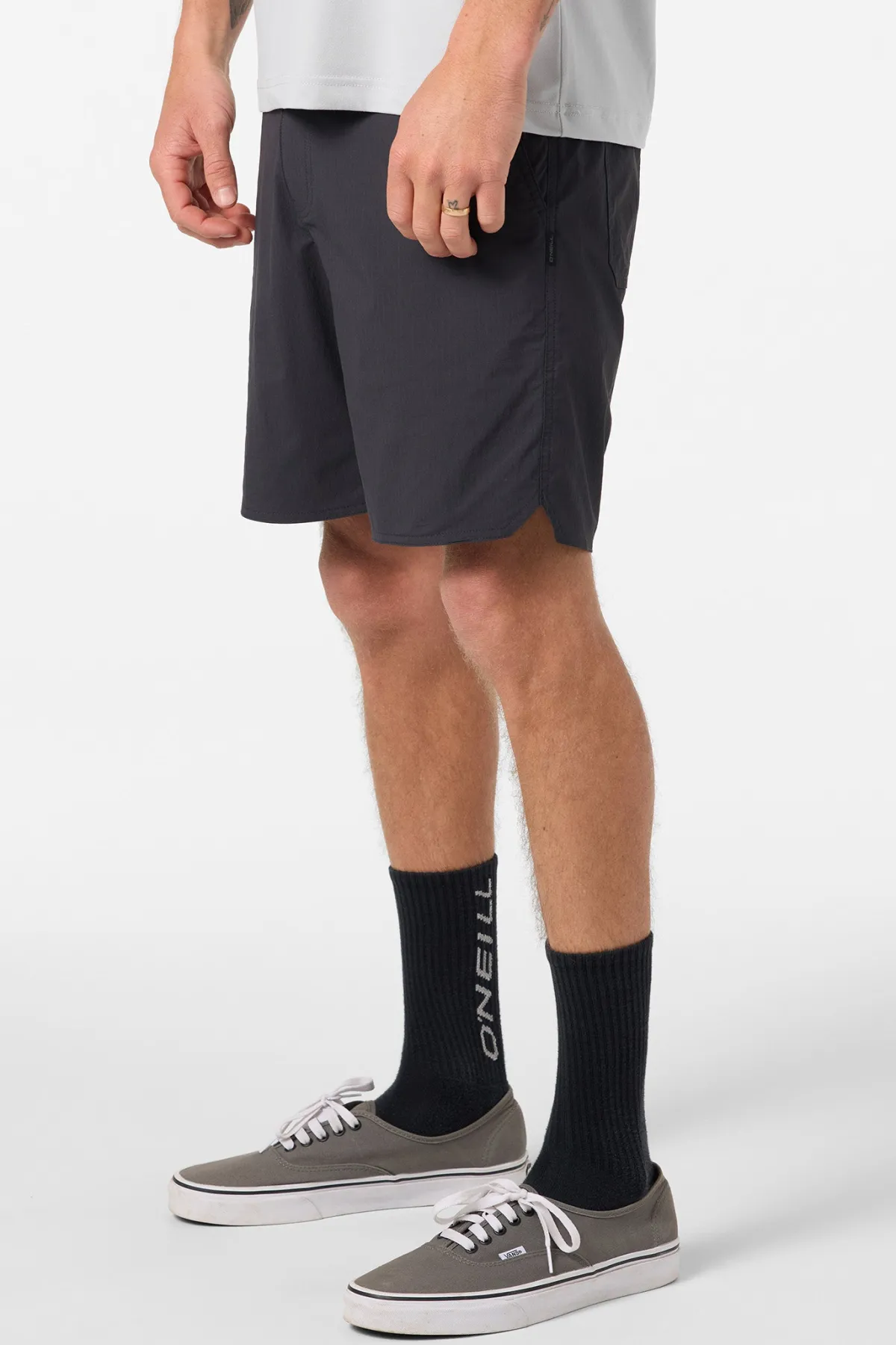 Shorts^O'Neill TRVLR Halfback Hybrid 18"'' Hybrid Shorts - | phantom
