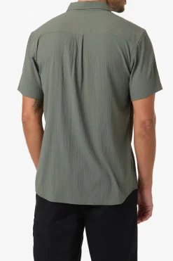 Trvlr Series^O'Neill TRVLR Perforated Standard Woven Shirt Standard Fit Shirt - | dark olive
