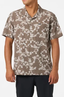 New Arrivals^O'Neill TRVLR UPF Traverse Hawaii Shirt teak